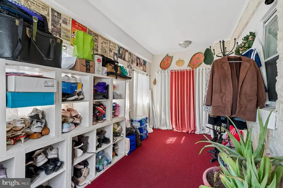 111 Overhill Rd, Upper Darby, PA 19082 - #3