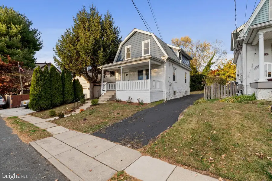 521 Blythe Ave, Drexel Hill, PA 19026 - Image #3