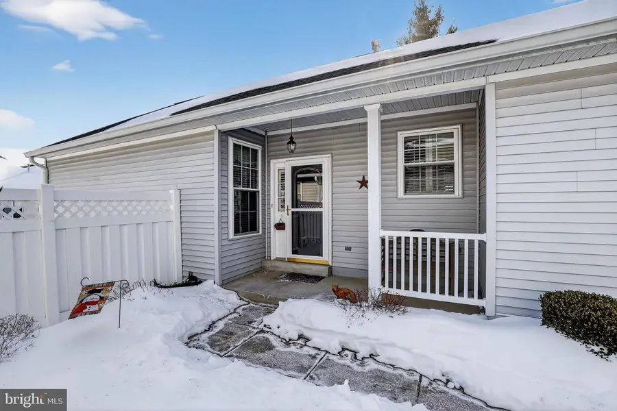 1806 Red Fox Ln, Glen Mills, PA 19342 - Image #2