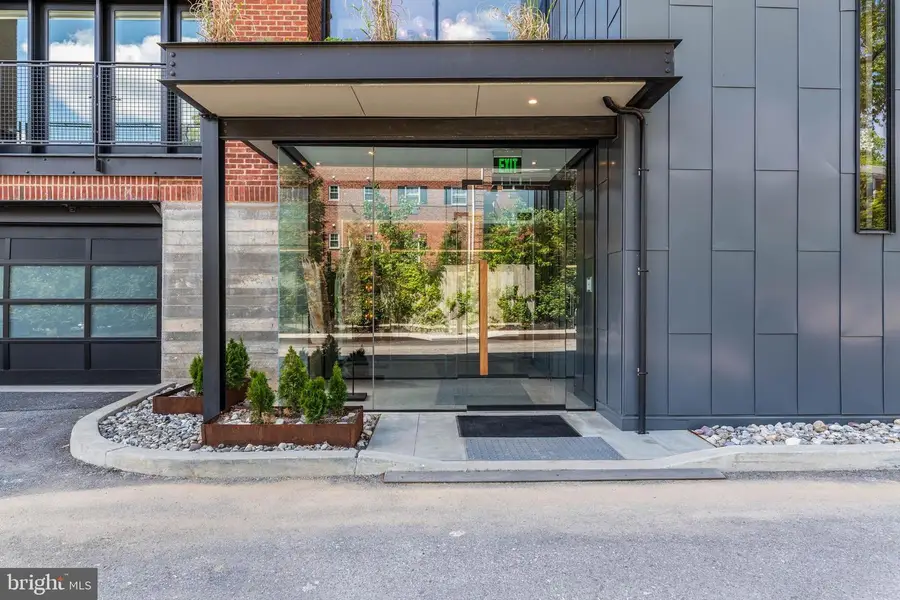 427 E Lancaster Ave #1202, Wayne, PA 19087 - Image #3