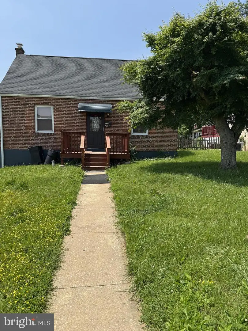 112 Burton Ln E, Sharon Hill, PA 19079 - Image #1