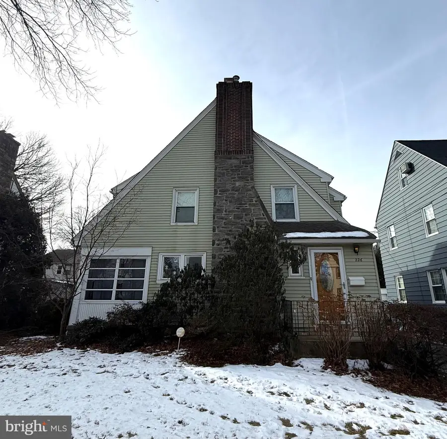 226 Lynbrooke Rd, Springfield, PA 19064 - Image #2