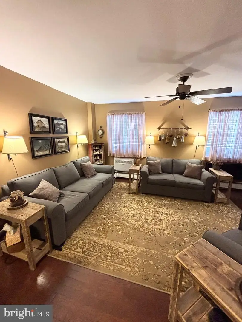 4701 Pennell Rd #f7, Aston, PA 19014 - #1