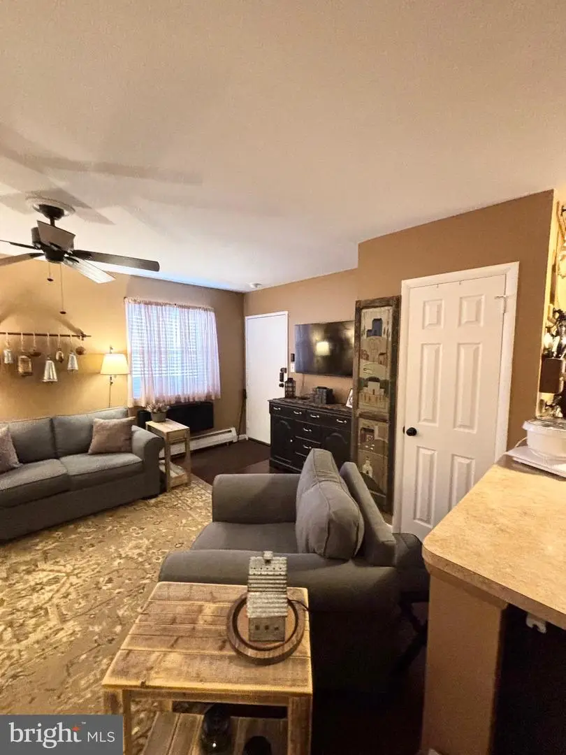 4701 Pennell Rd #f7, Aston, PA 19014 - #2