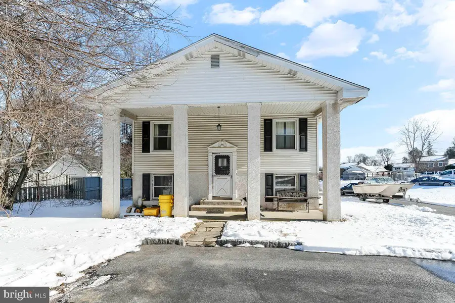 641 W Sproul Rd, Springfield, PA 19064 - Image #2