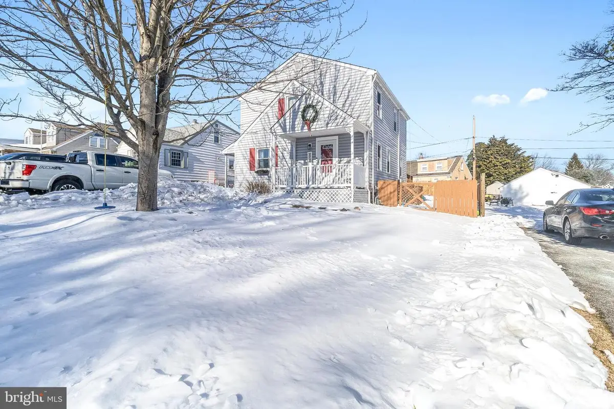 10 Sheridan Ln, Aston, PA 19014 - #1