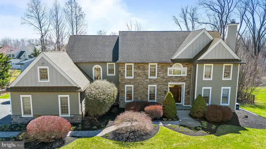 4 Greystone Cir, Newtown Square, PA 19073 - #2