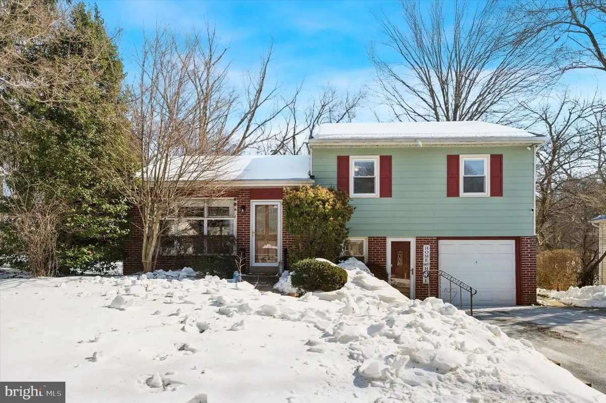 2725 Boudwin Ave, Upper Chichester, PA 19061 - Image #1