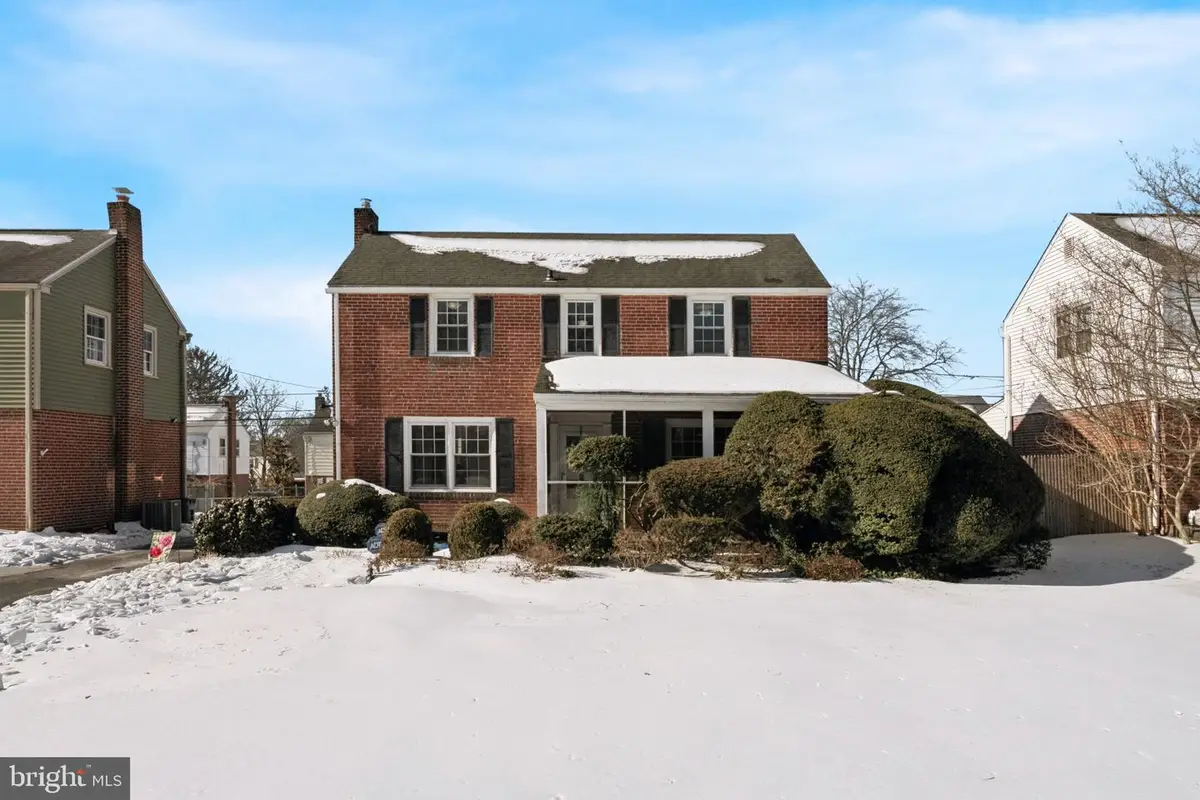 216 Brentwood Rd, Havertown, PA 19083 - #1