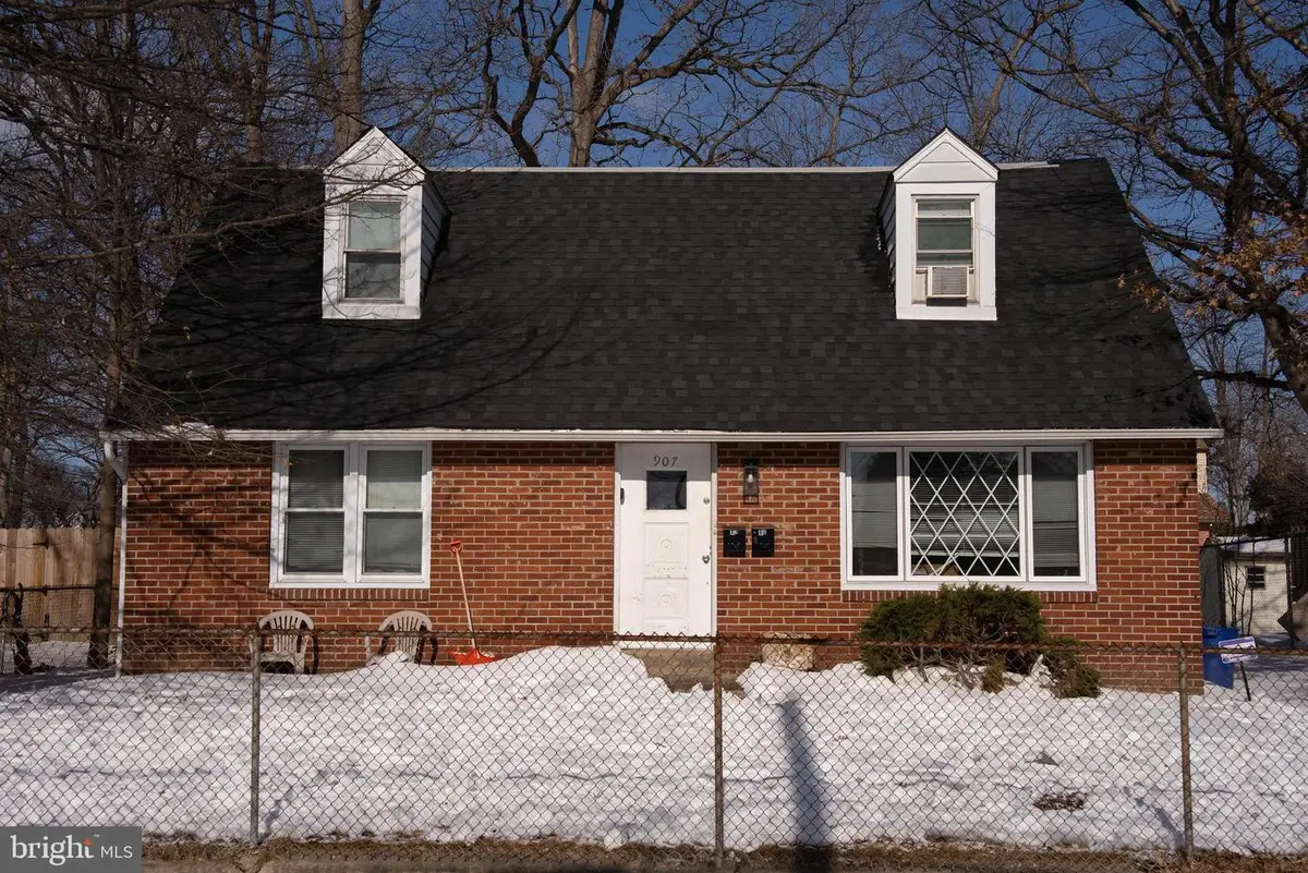 907 North St, Collingdale, PA 19023 - #1