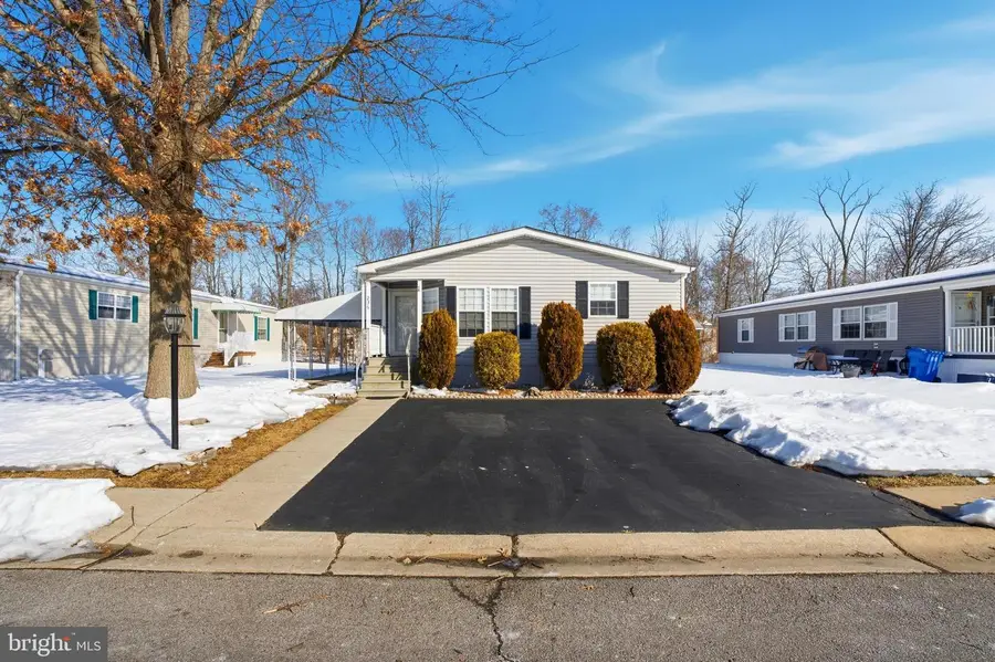 236 Horseshoe Dr, Garnet Valley, PA 19060 - #2