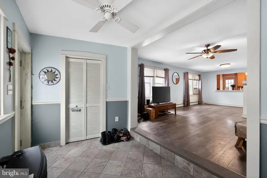 624 E Springfield Rd, Springfield, PA 19064 - #3