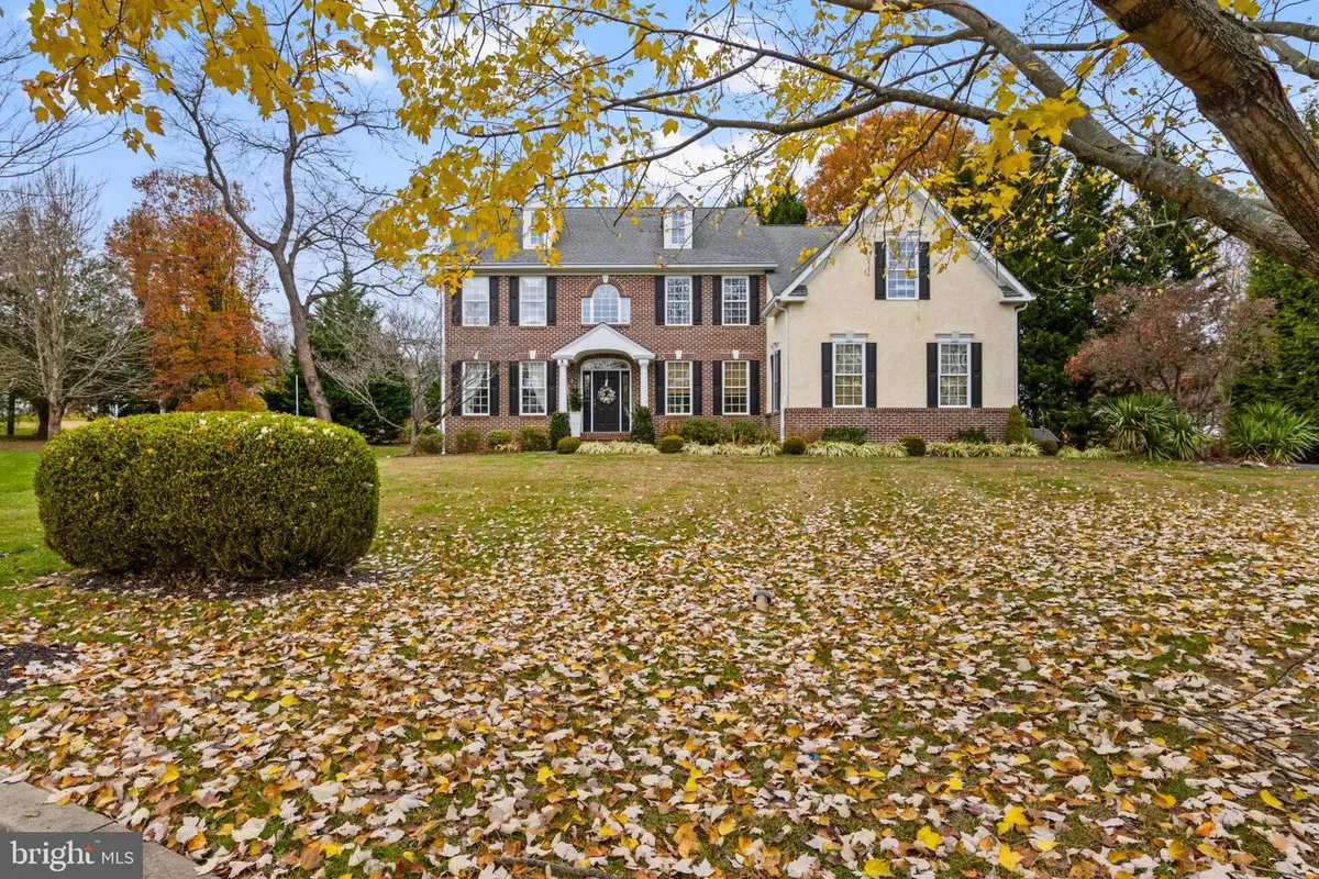 403 Dewey Ln, Wallingford, PA 19086 - #1