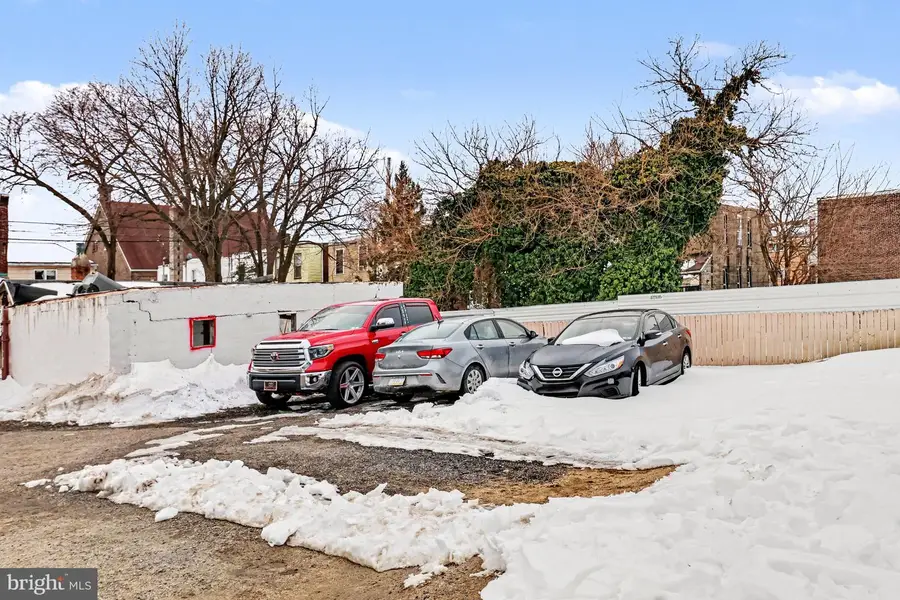 208 Main St, Darby, PA 19023 - #2