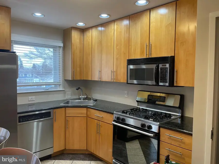 237 Talbot Dr, Broomall, PA 19008 - #3