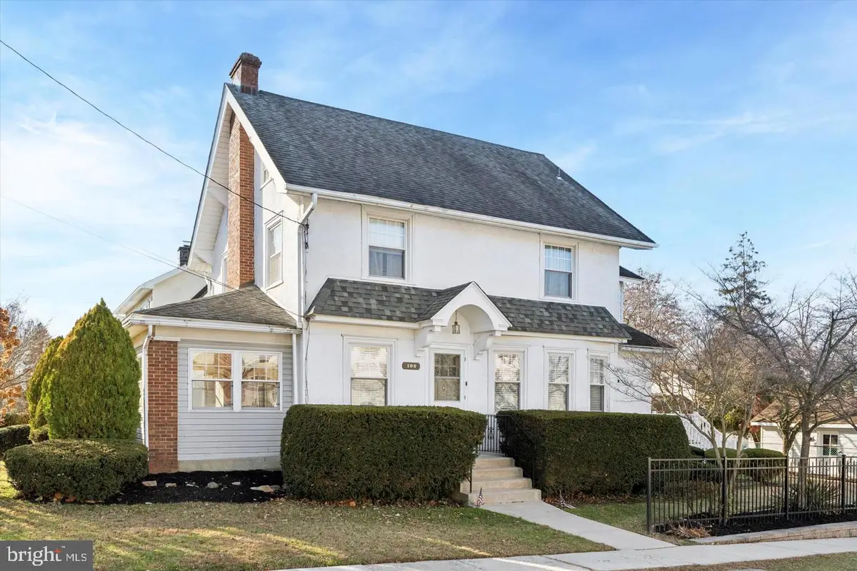 100 Yale Rd, Havertown, PA 19083 - #1