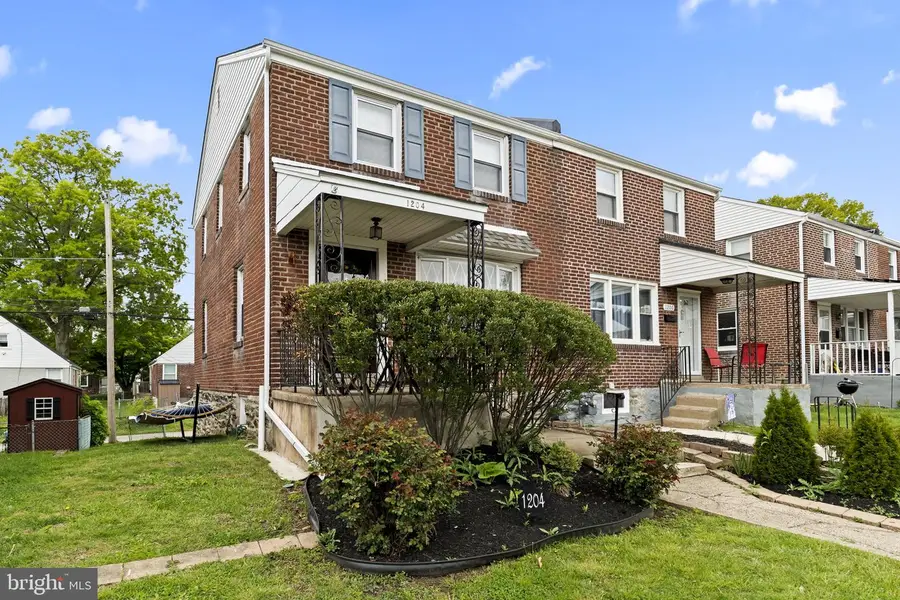 1204 Cobbs St, Drexel Hill, PA 19026 - #2