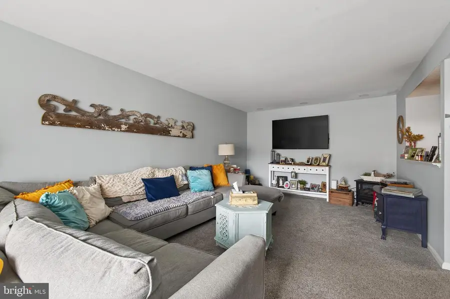 202 E Chelsea Cir, Newtown Square, PA 19073 - #3