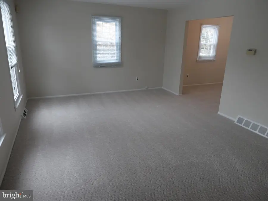 151 Eaton Dr, Wayne, PA 19087 - #2