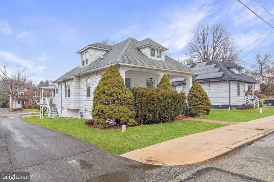 1010 Mulberry St, Brookhaven, PA 19015 - #3