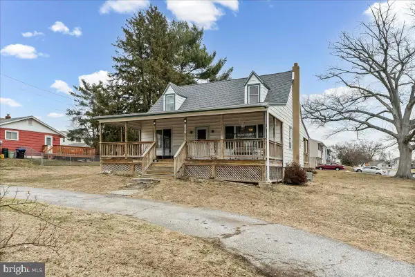 436-a Wolverson Ave, UPPER CHICHESTER, PA 19014