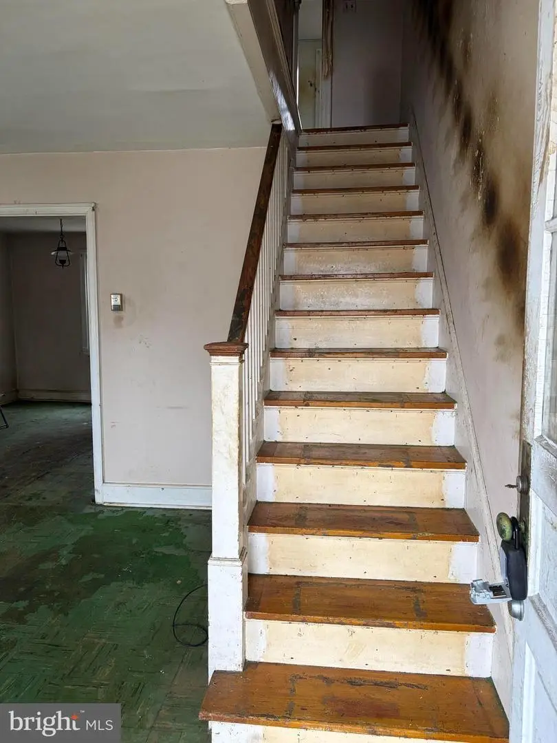 1107 Meadow Ln, Chester, PA 19013 - #3