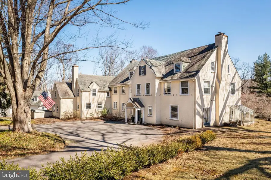 846 Maplewood Rd, Wayne, PA 19087 - #2