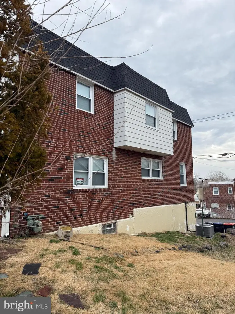 753 E 25th St, Chester, PA 19013 - #3