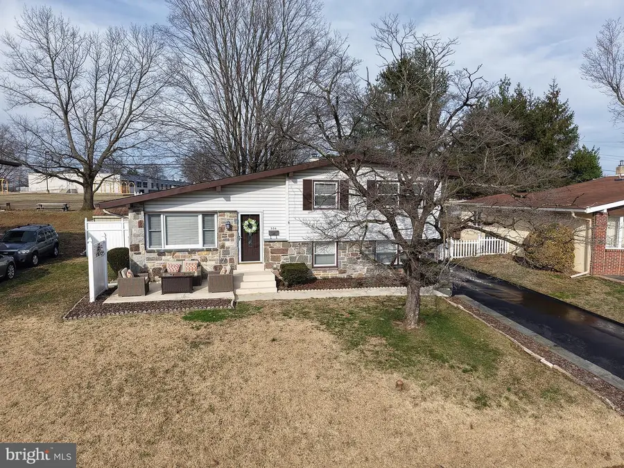 504 S Central Blvd, Broomall, PA 19008 - #2