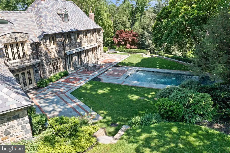 770 & 768 Parkes Run Ln, Villanova, PA 19085 - #2