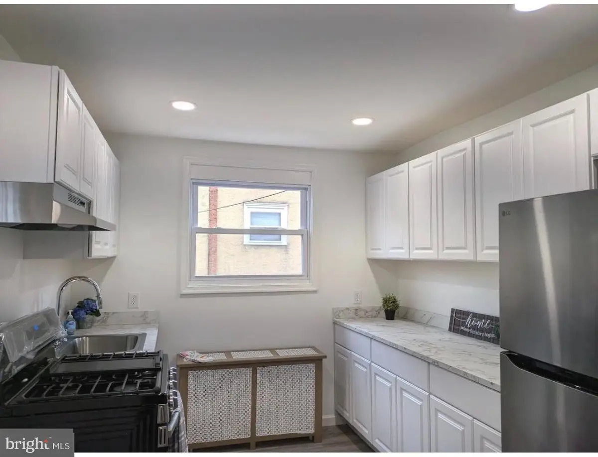 417 Copley Rd, Upper Darby, PA 19082 - #1