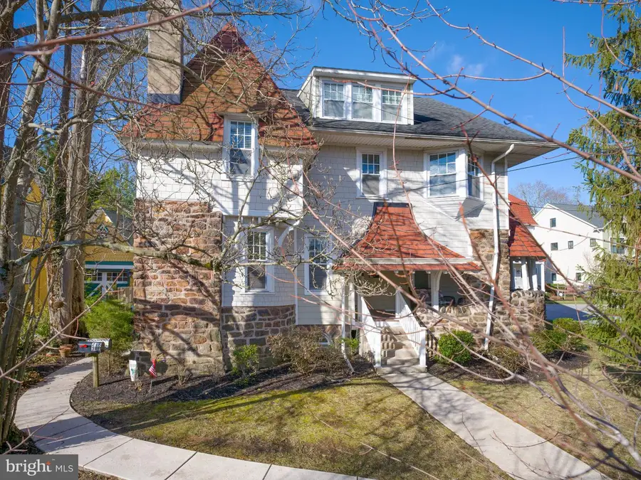 216 Bloomingdale Ave, Wayne, PA 19087 - #2