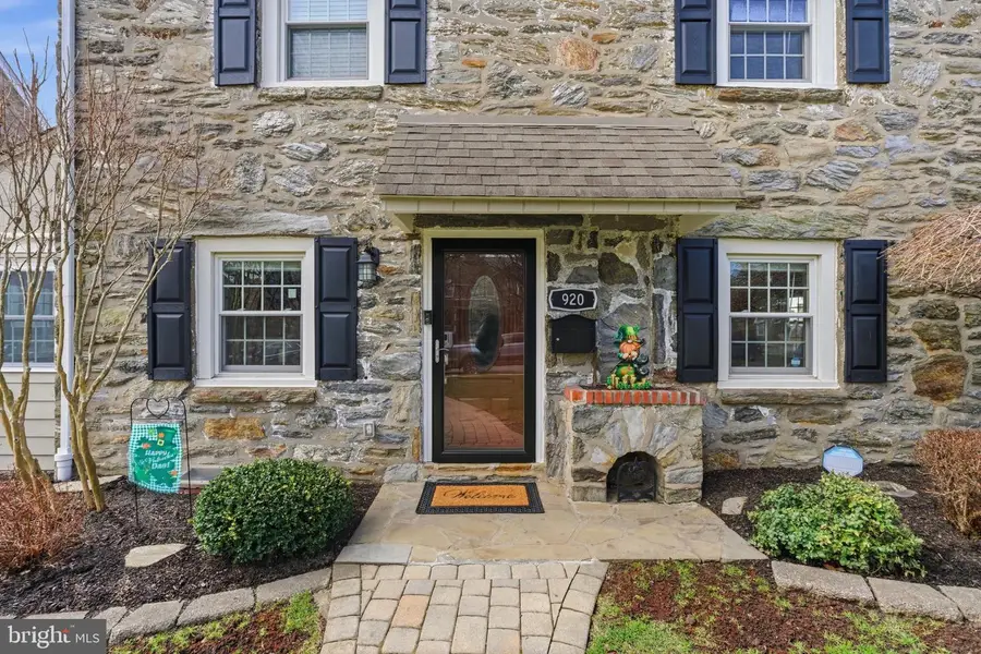 920 Blythe Ave, Drexel Hill, PA 19026 - #2