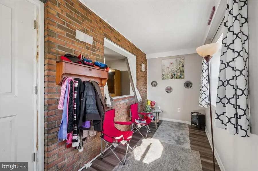 3915 James St, Drexel Hill, PA 19026 - #2