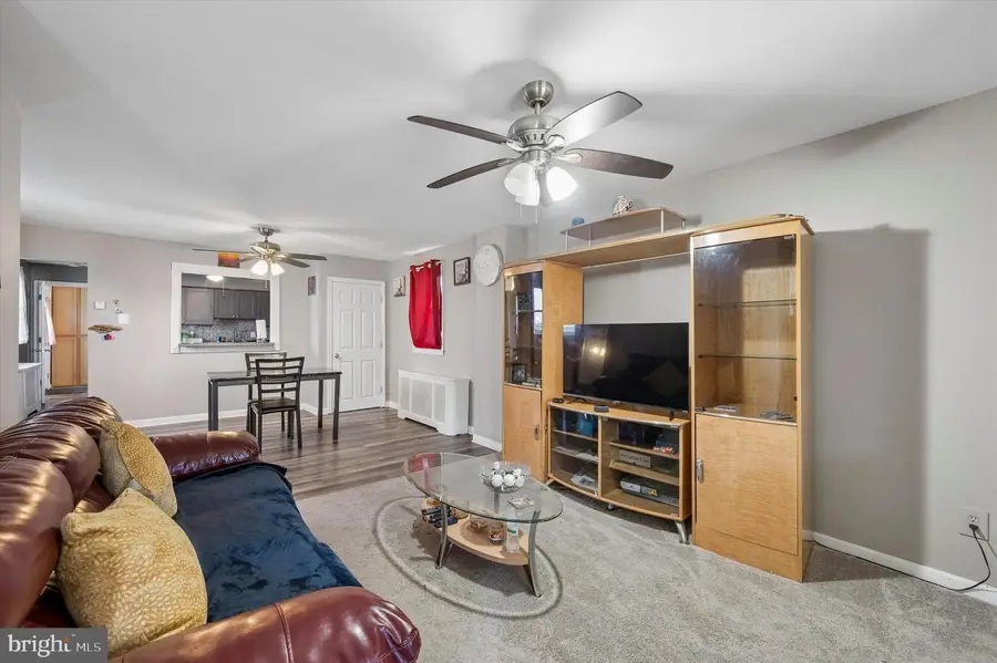 3915 James St, Drexel Hill, PA 19026 - #3