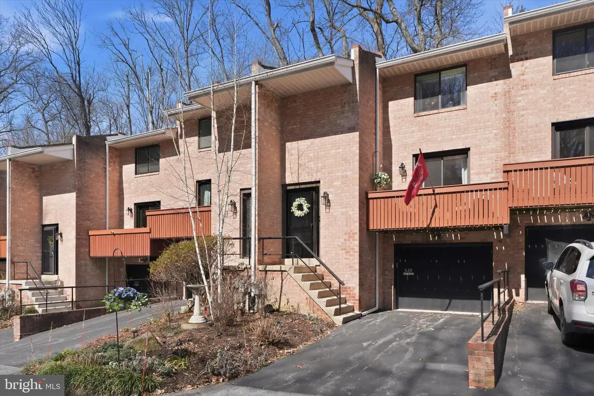 628 N Lemon St, Media, PA 19063 - #1