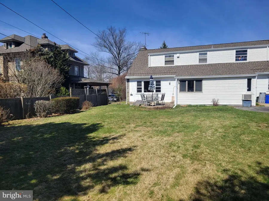 11 Tenby Rd, Havertown, PA 19083 - #3