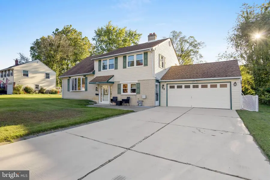 18 Cobblestone Ln, Aston, PA 19014 - #2