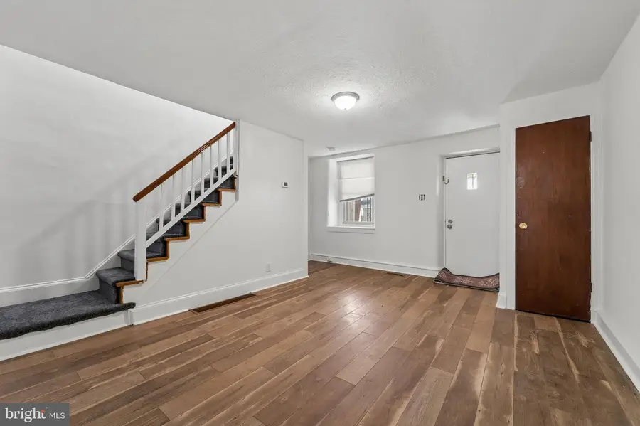 3947 Mary St, Drexel Hill, PA 19026 - #2