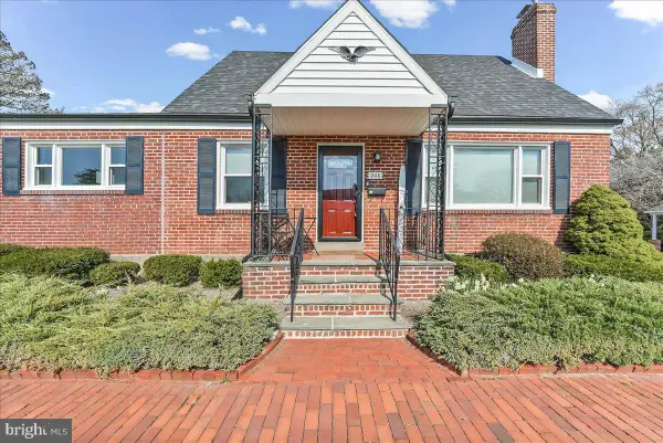 208 2nd Ave, BROOMALL, PA 19008