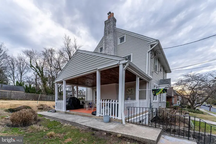 3210 Highland Ave, Drexel Hill, PA 19026 - #2