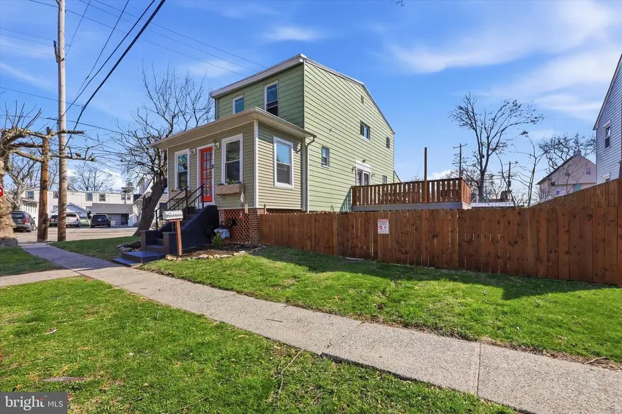 269 Hirst Ave, East Lansdowne, PA 19050 - #2