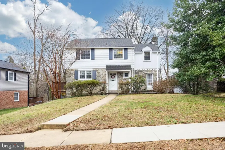 8 Pilgrim Ln, Drexel Hill, PA 19026 - #2