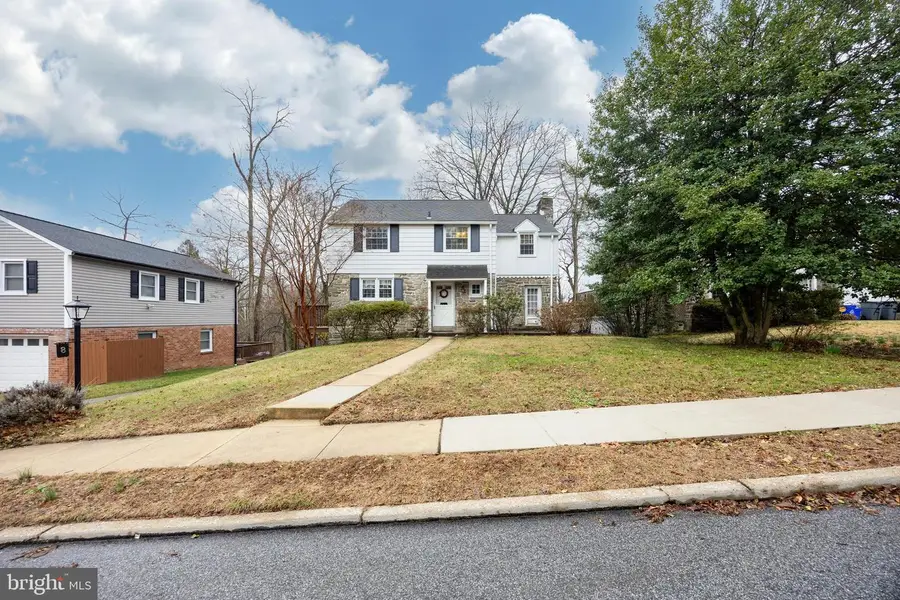 8 Pilgrim Ln, Drexel Hill, PA 19026 - #3