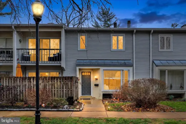 197 E Chelsea Cir, NEWTOWN SQUARE, PA 19073