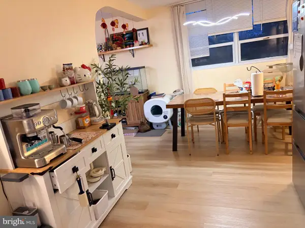 1030 E Lancaster Ave #203, BRYN MAWR, PA 19010