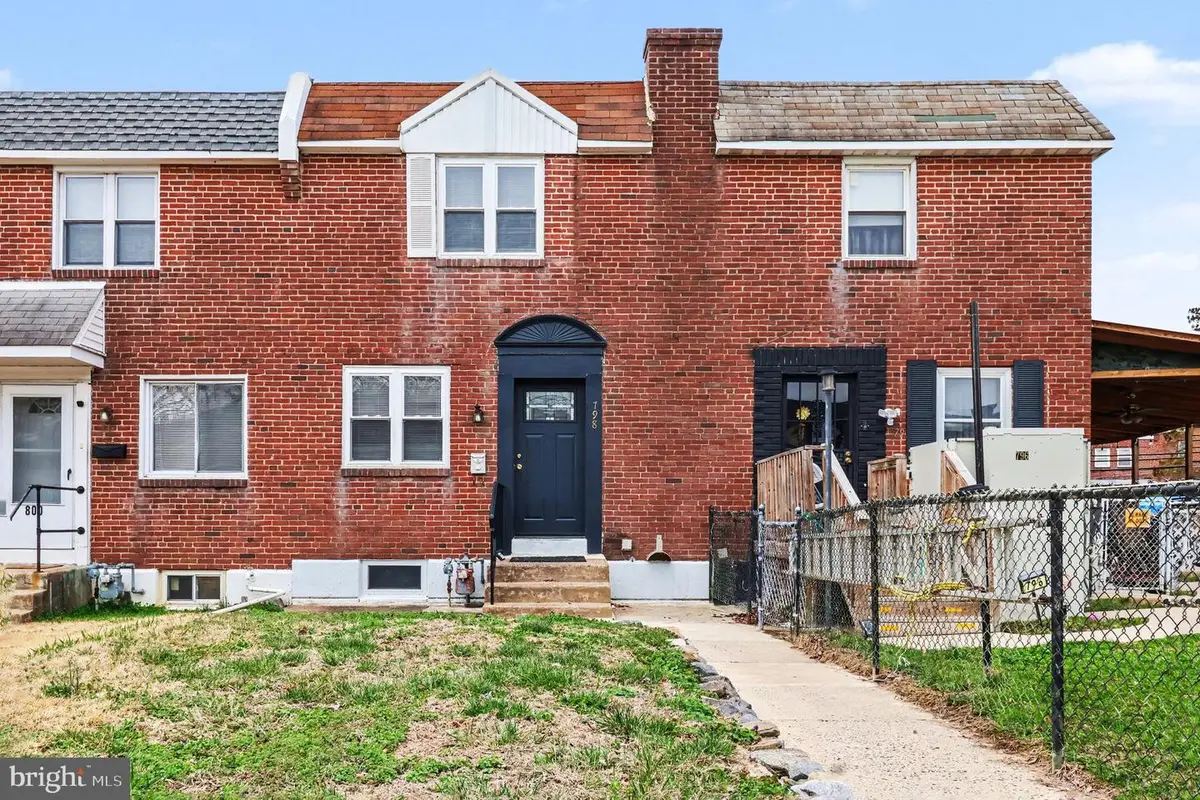 798 Bennington Rd, Folcroft, PA 19032 - #1