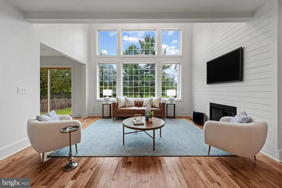 118 W Beechtree Ln, Wayne, PA 19087 - #3