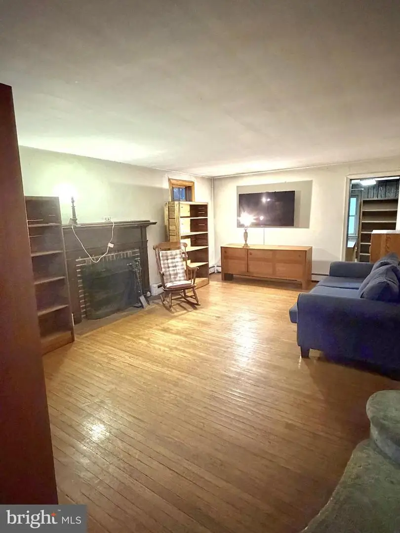 307 Hastings Ave, Wallingford, PA 19086 - #2