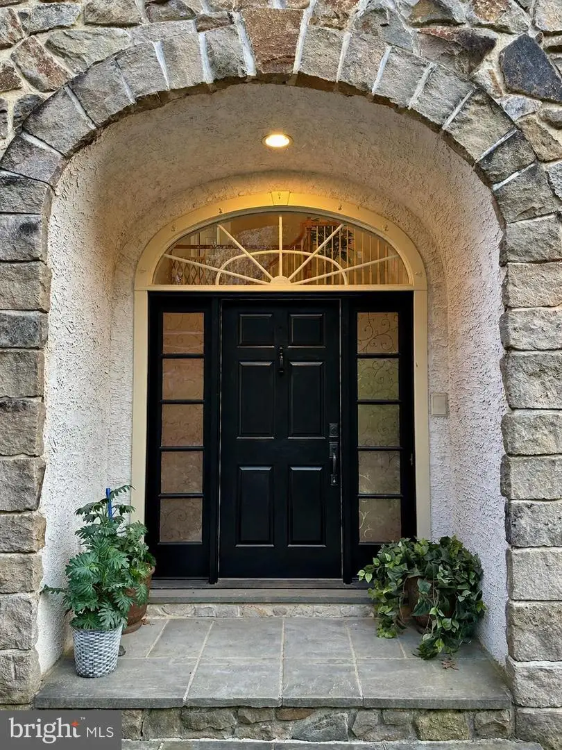 3507 Runnymeade Dr, Newtown Square, PA 19073 - #1